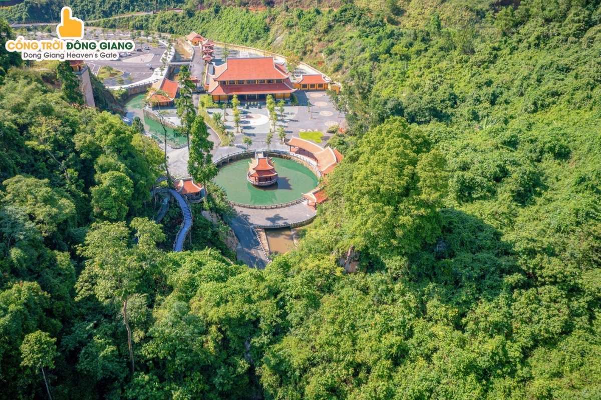 cong-troi-dong-giang-11