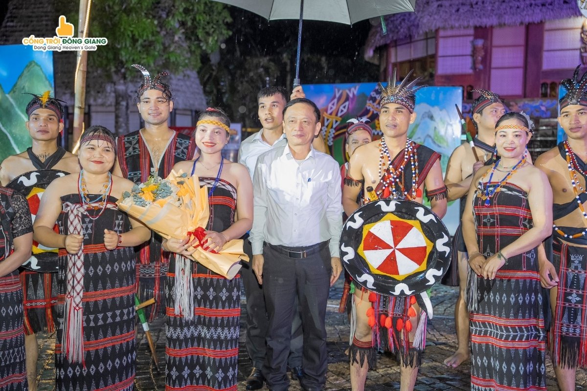 vu-dieu-dai-ngan-am-vang-thap-co-7