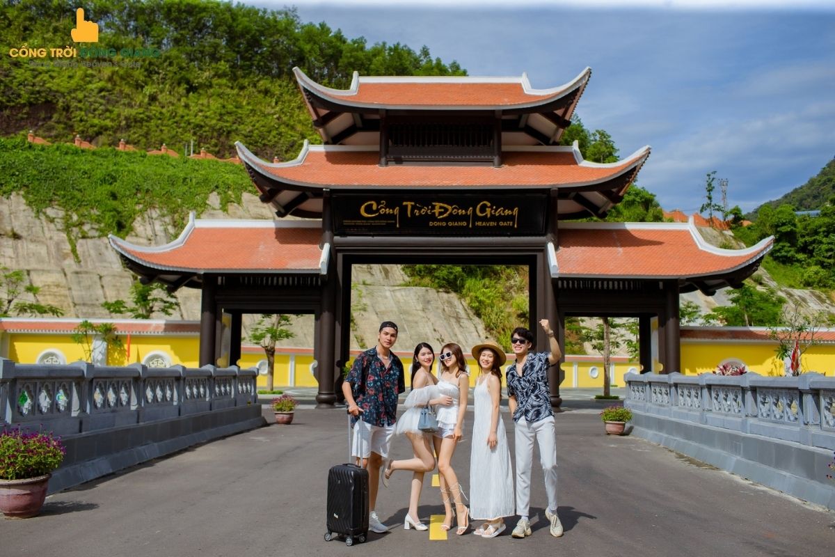 di-cong-troi-dong-giang-mac-gi-chup-anh-dep-1
