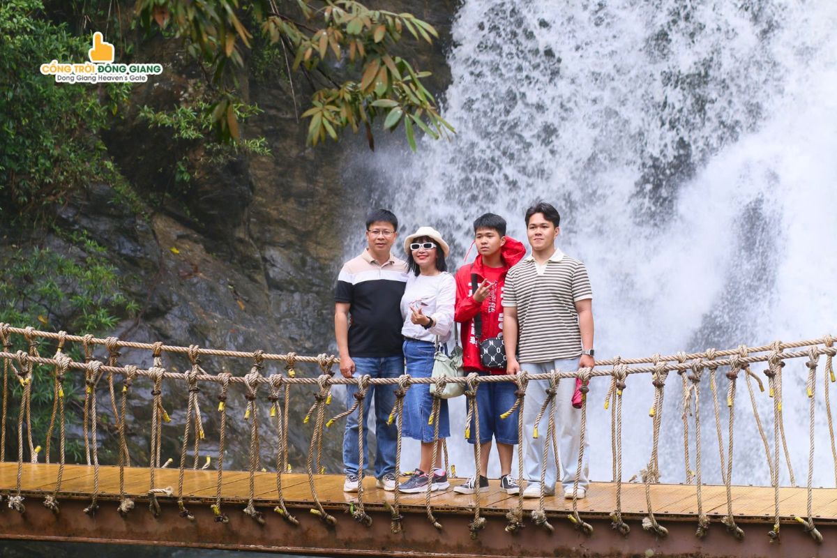 tour-cong-troi-dong-giang-1-ngay-10